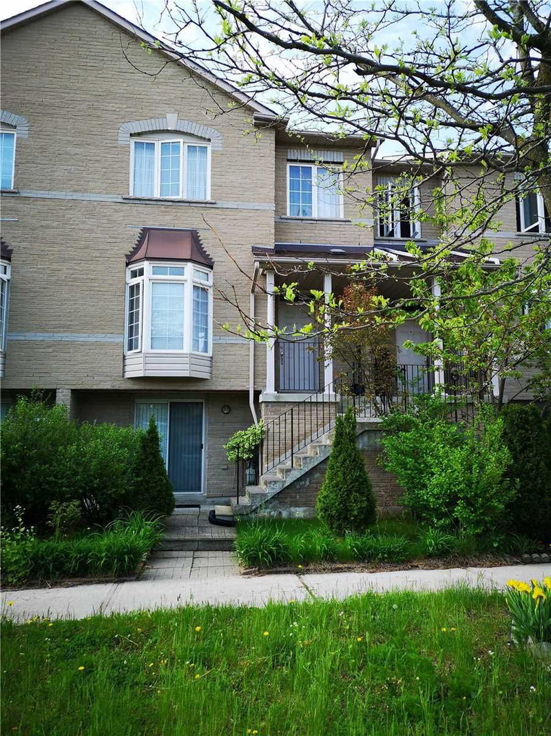 74 Sunway Sq, Markham, L3P7X5 | Image 2