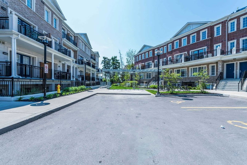 C26 - 26 Bruce St, Vaughan, L4L0H4 | Image 2