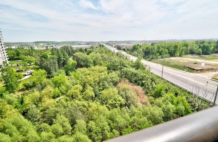 911 - 9225 Jane St, Vaughan, L6A0J7 | Image 3