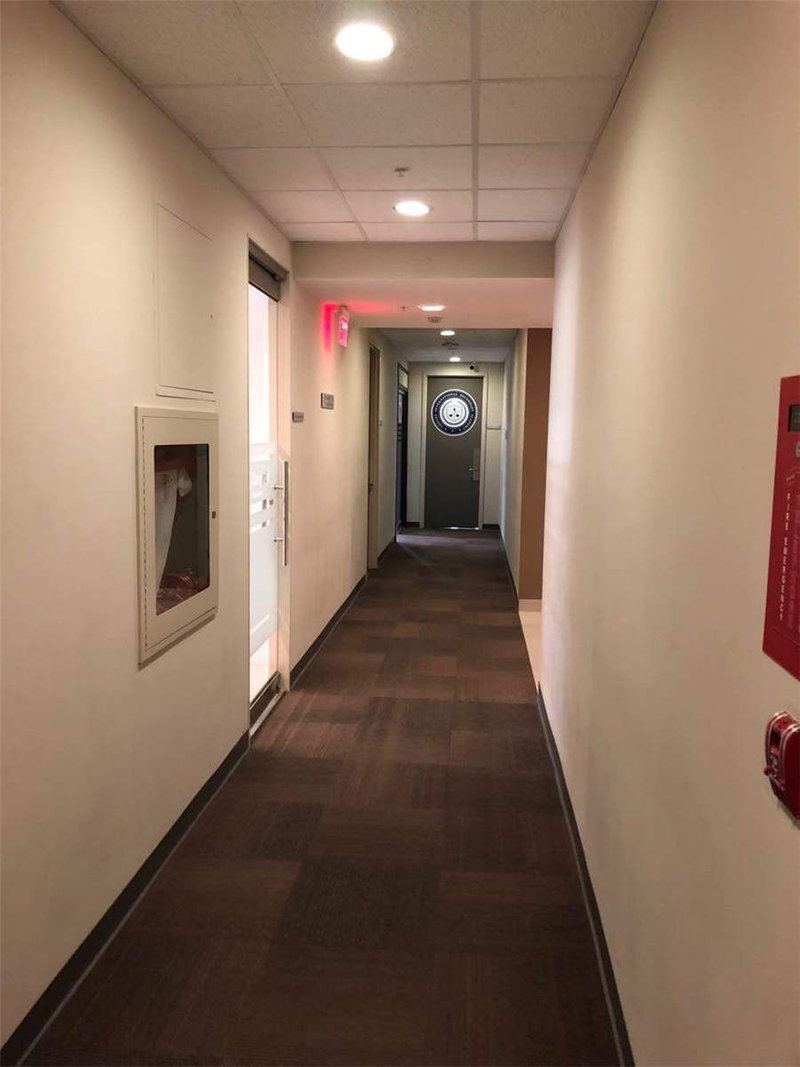 210 - 7191 Yonge St, Markham, L3T 0C4 | Image 3