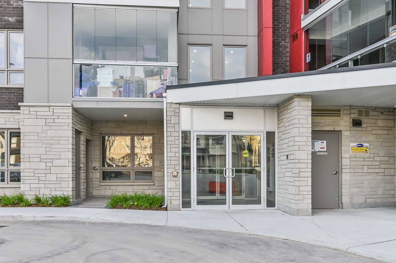 605 - 58 Adam Sellers St, Markham, L6B 0R1 | Image 3