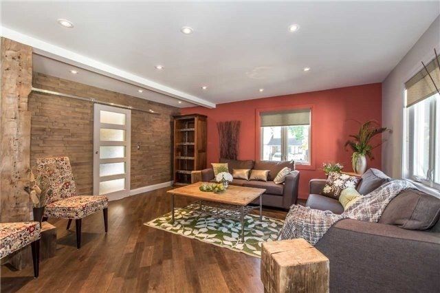 151 Richmond St, Richmond Hill, L4C3Y7 | Image 3