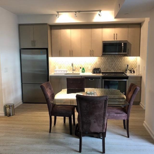 Room1