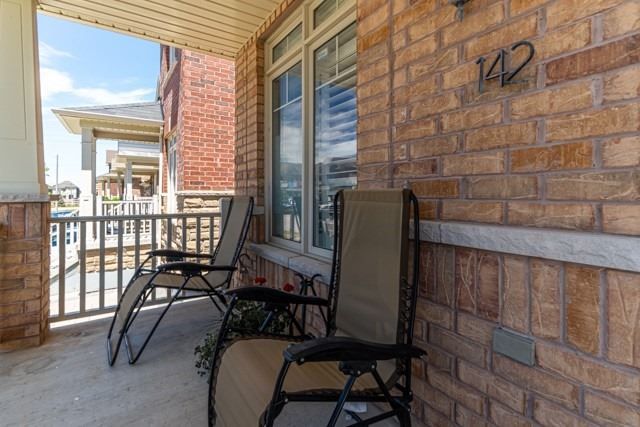 142 Betony Dr, Richmond Hill, L4E0P3 | Image 3