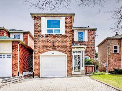 Detached House sold at 95 Miley Drive, Markham, Markville, L3R4V2 - MLS: N4795250