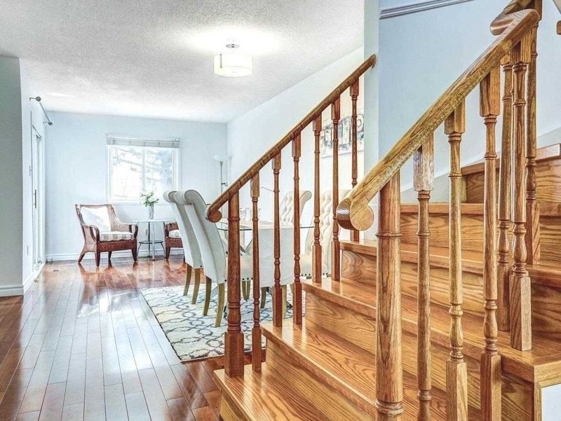 95 Miley Dr, Markham, L3R4V2 | Image 3