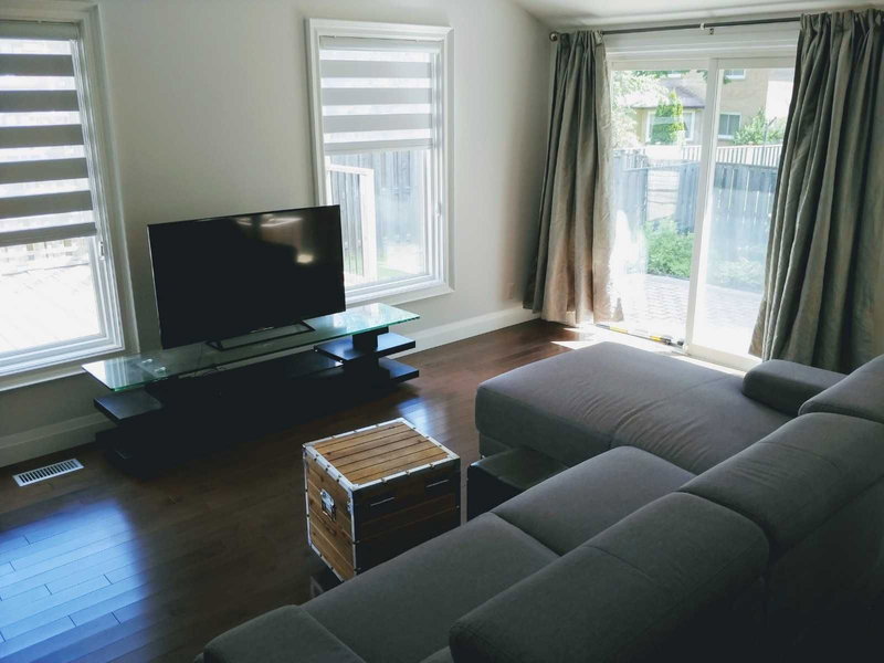 23 Montgomery Crt, Markham, L3R0C4 | Image 2