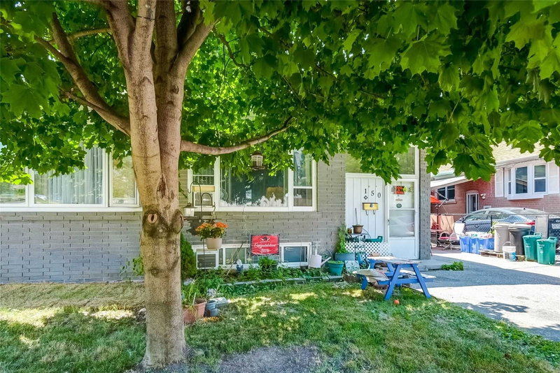 150 Maurice Crt, Newmarket, L3Y2W2 | Image 3