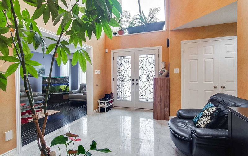 1 Bronte Rd, Markham, L3T7H5 | Image 3