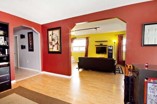 88 Moray Ave, Richmond Hill, L4E3E2 | Image 3