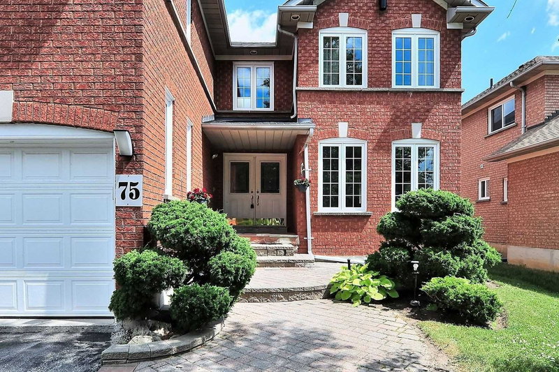 75 Rockwood Cres, Vaughan, L4J7T2 | Image 2
