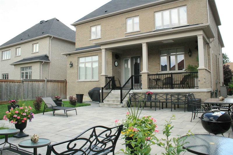 80 Puccini Dr, Richmond Hill, L4E2Z1 | Image 2