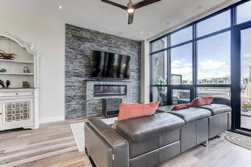 3711 Riva Ave, Innisfil, L9S 0L5 | Image 3