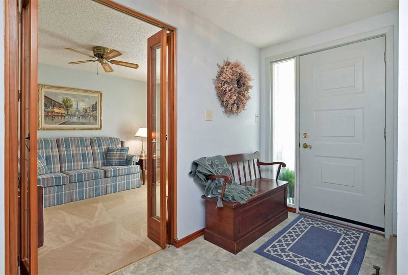 1 Tecumseth Pines Dr, New Tecumseth, L0G1W0 | Image 3