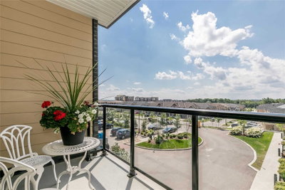 Condo sold at 329-555 William Graham Drive, Aurora, Ontario, L4G3H9 - Bayview Wellington - MLS: N4866340