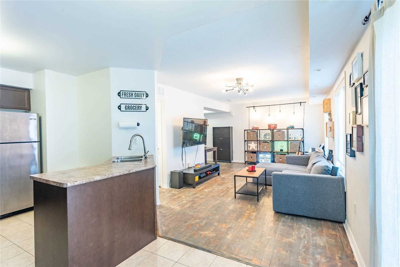 92 Louisbourg Way, Markham, L6E0C5 | Image 2