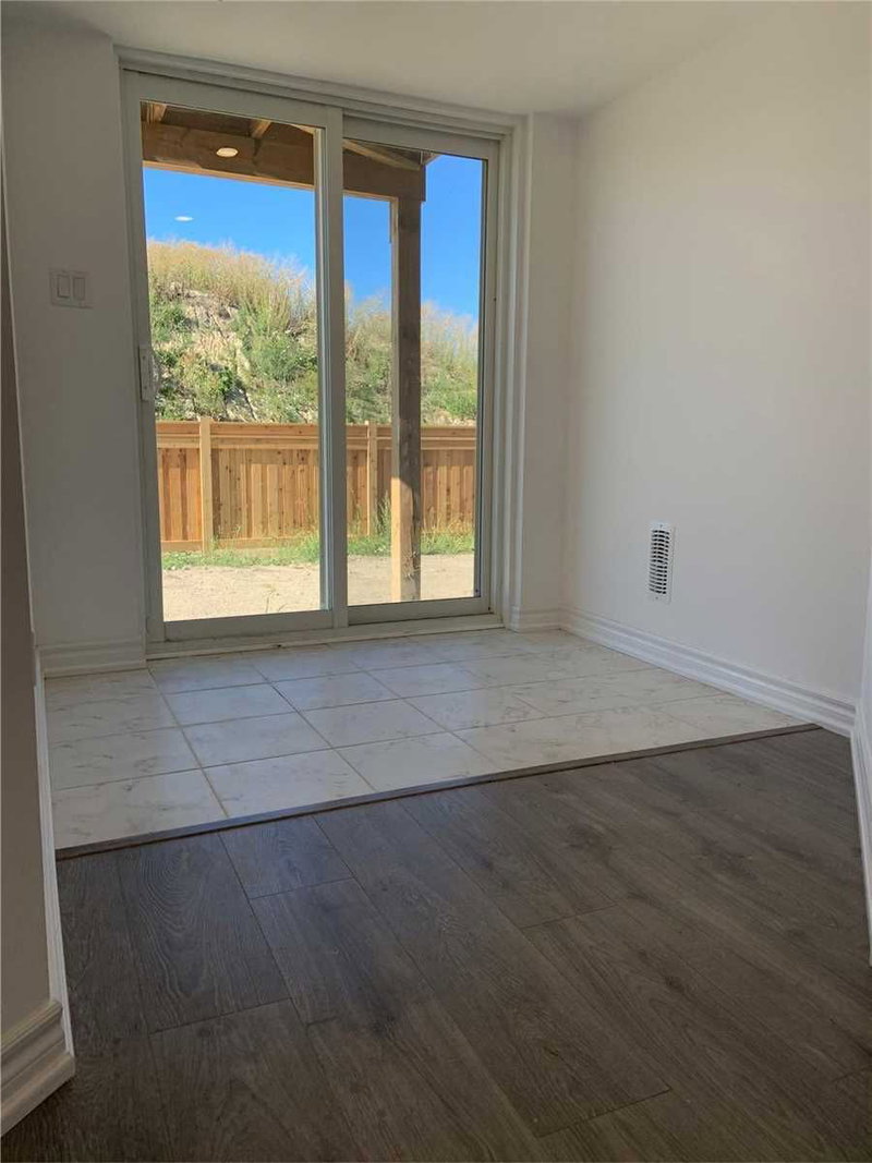 Bsmt - 68 Drizzel Cres, Richmond Hill, L4E 1G8 | Image 2