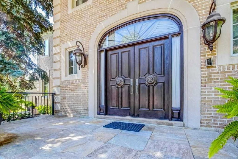 118 Cowan Dr, Vaughan, L4L3E9 | Image 3