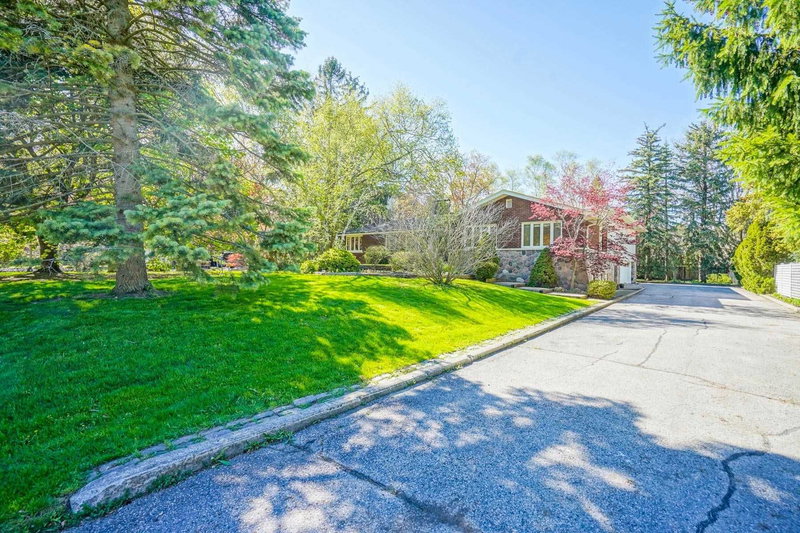 28 Wembley Ave, Markham, L3R 2A9 | Image 2