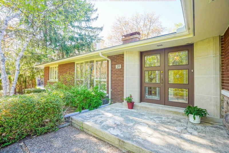 28 Wembley Ave, Markham, L3R 2A9 | Image 3