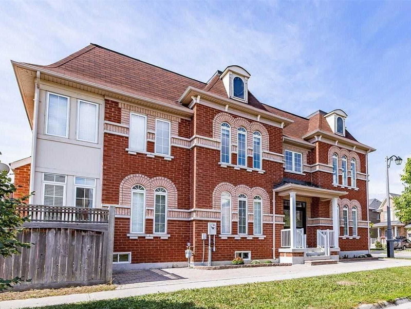 149 Stonechurch Cres, Markham, L6B0L2 | Image 2