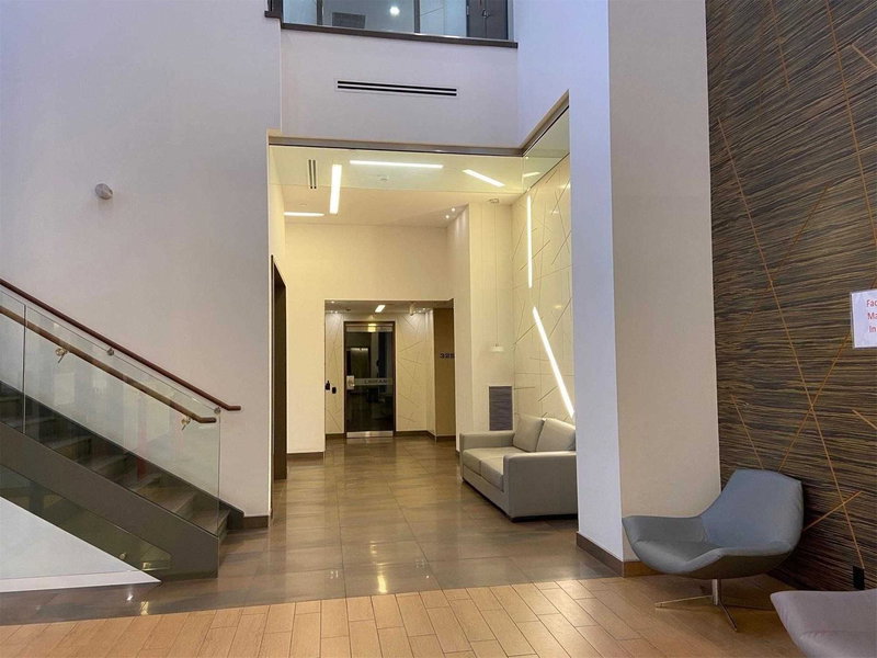 517 - 325 South Park Rd, Markham, L3T0B8 | Image 3