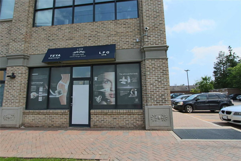 109 - 10376 Yonge St, Richmond Hill, L4C3B8 | Image 3