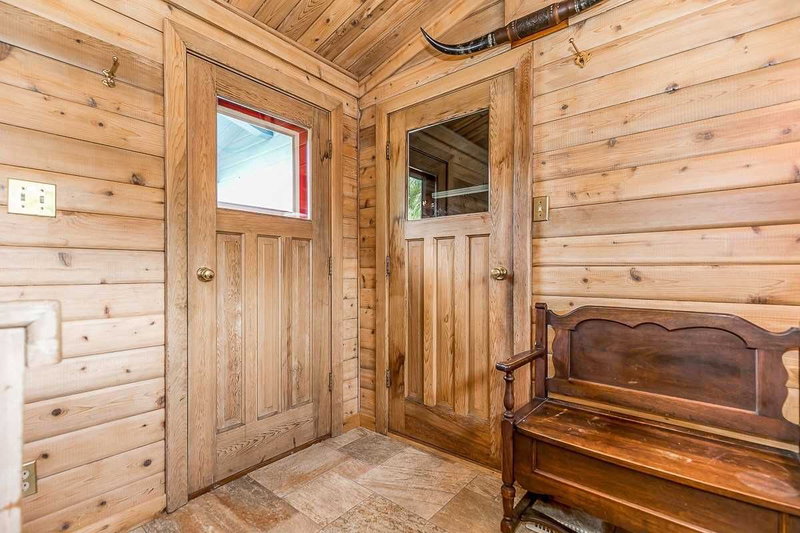 26 Orchard Crt, East Gwillimbury, L0G1M0 | Image 3