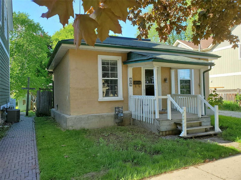 84 Mosley St, Aurora, L4G1H1 | Image 2