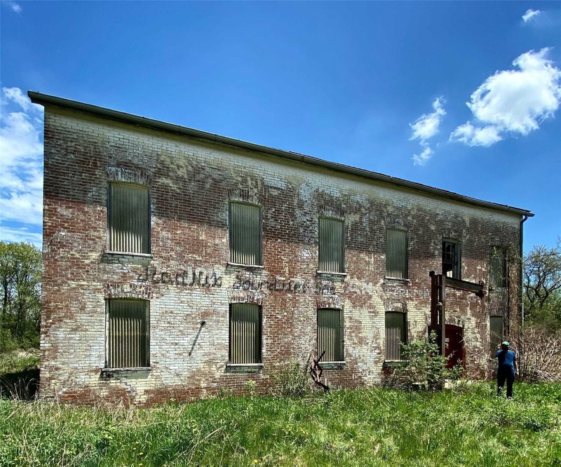 175 Laidlaw St N, Brock, L0E 1E0 | Image 3