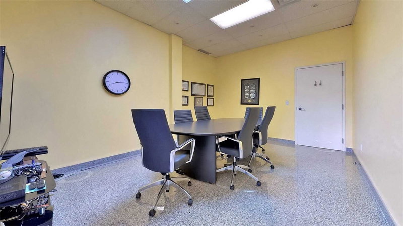 11 - 3300 Steeles Ave W, Vaughan, L4K2Y4 | Image 2