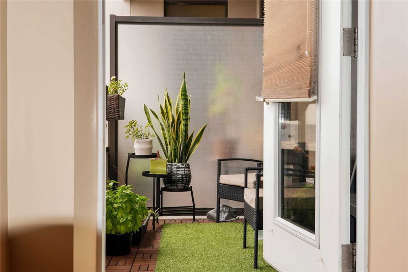 817 - 9225 Jane St, Vaughan, L6A0J7 | Image 3