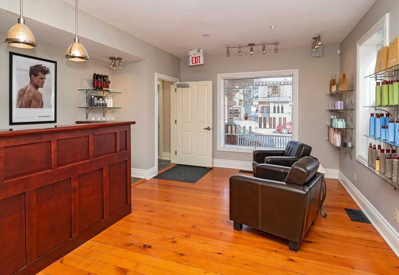 6391 Main St, Whitchurch-Stouffville, L4A 1G4 | Image 2