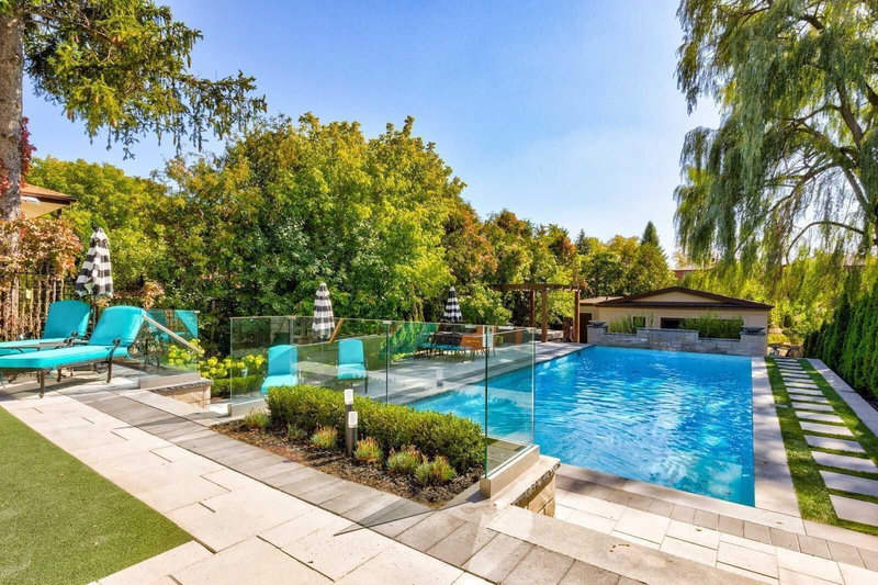 249 Carrville Rd, Richmond Hill, L4C6E4 | Image 2