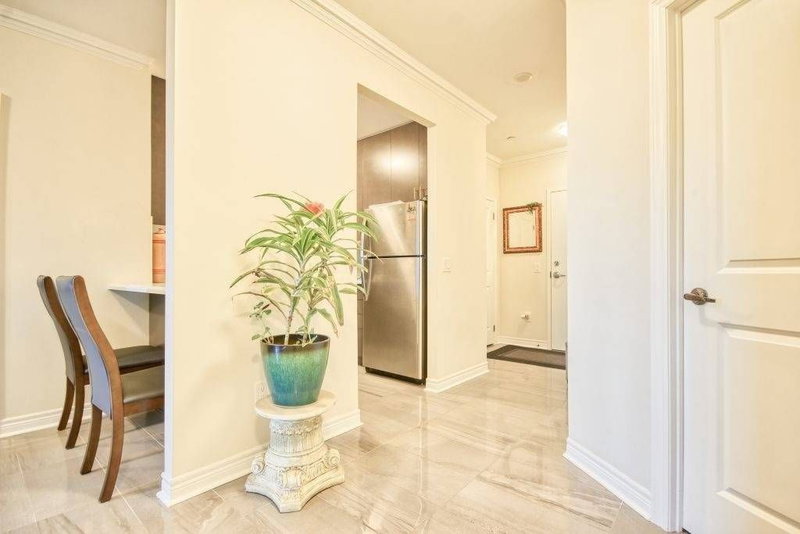 809 - 39 New Delhi Dr, Markham, L3S0E1 | Image 3