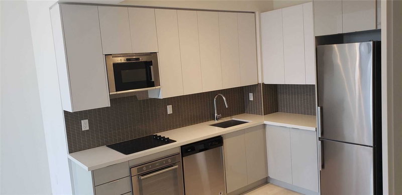 401 - 2916 Highway 7 Rd, Vaughan, L4K0G3 | Image 3