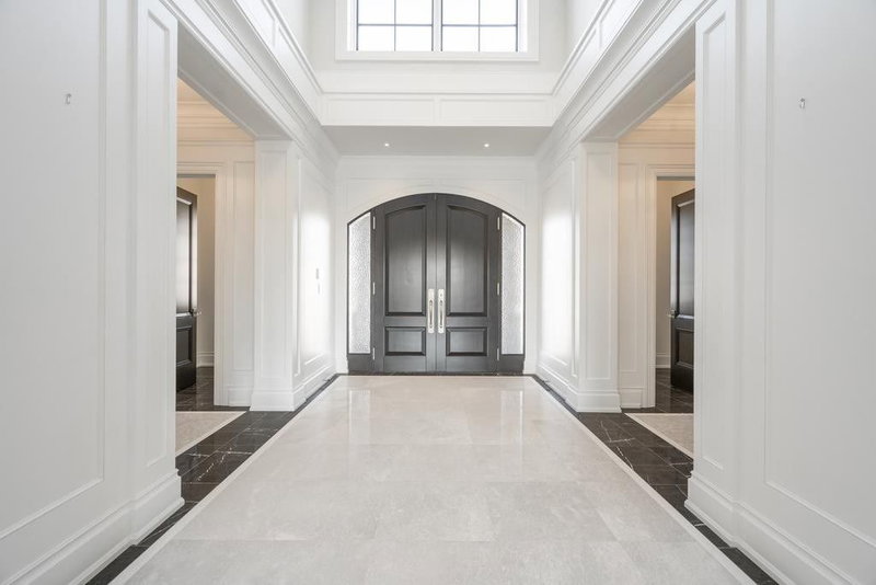 205 Northern Pines Blvd, Vaughan, L4H4E5 | Image 2