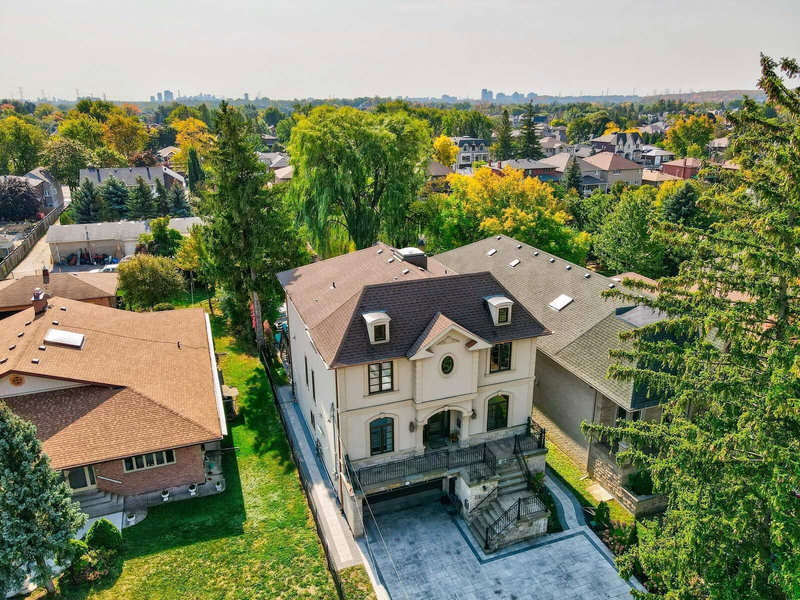 249 Carrville Rd, Richmond Hill, L4C6E4 | Image 2