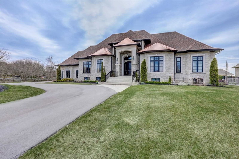 37 Greenan Rd, Whitchurch-Stouffville, L4A3H7 | Image 2