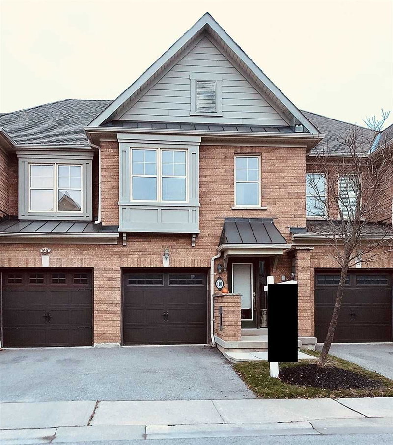 110 Expedition Cres, Whitchurch-Stouffville, L4A0T1 | Image 2