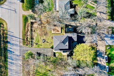 250 Big Bay Point Rd, Innisfil - Rural Innisfil image-0-1