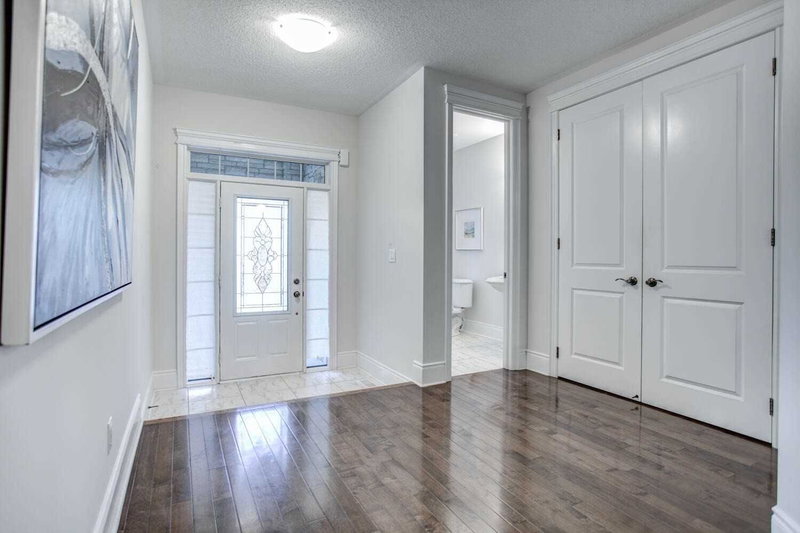 235 Israel Zilber Dr, Vaughan, L6A0L5 | Image 3