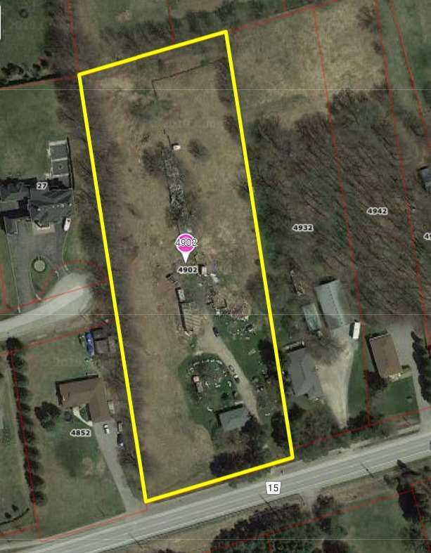 Listing Image 4