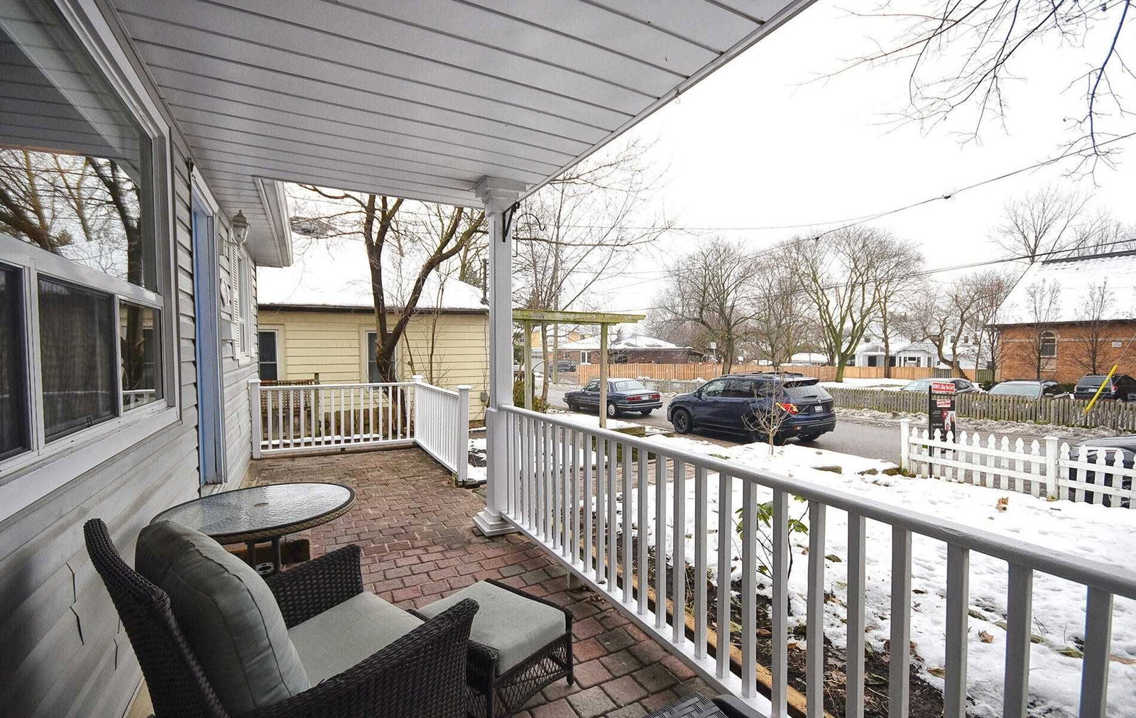 Listing Image 3