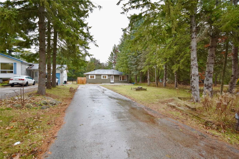 778 Pine Grove Ave, Innisfil, L9S 2K2 | Image 3