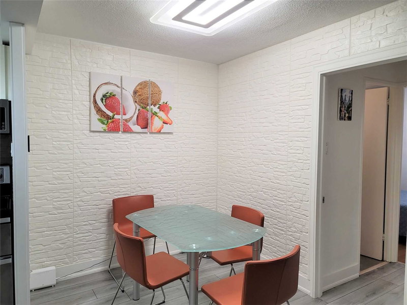 227 - 16A Elgin St, Markham, L3T4T4 | Image 3