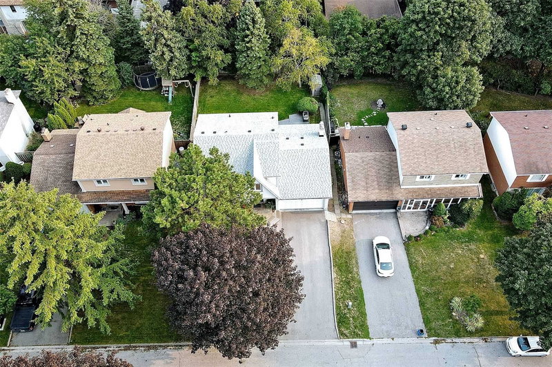 11 Jondan Cres, Markham, L3T3Z4 | Image 3