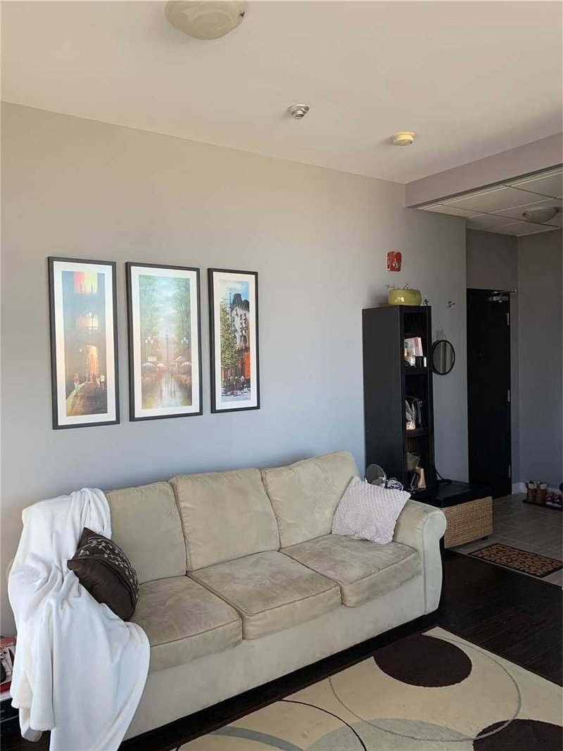 502 - 10376 Yonge St, Richmond Hill, L4C3B8 | Image 2