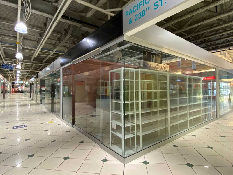 D63 - 4300 Steeles Ave E, Markham, L3R 0Y5 | Image 3