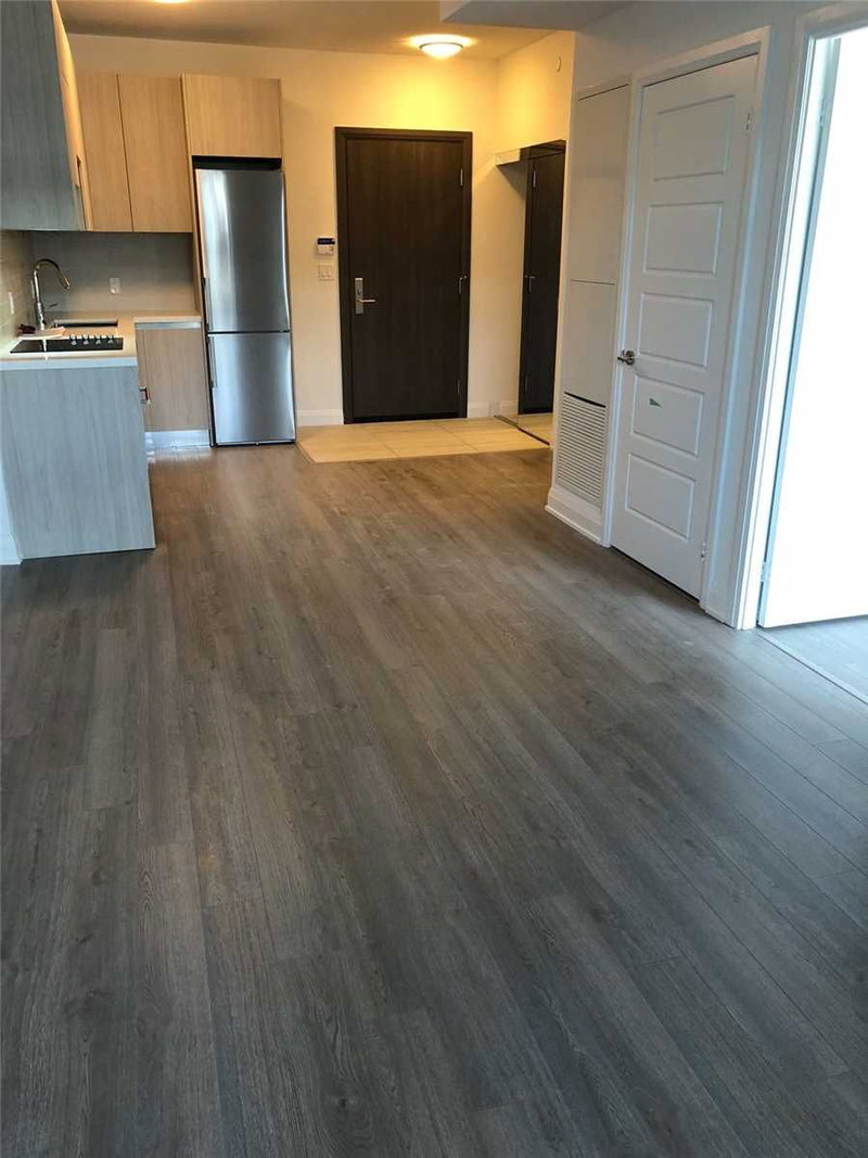 732 - 15 Water Walk Dr, Markham, L3P1N3 | Image 2